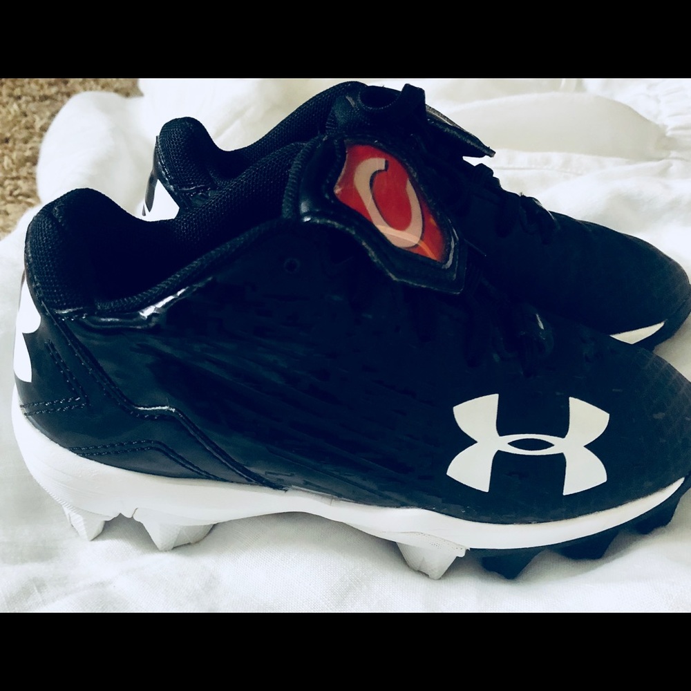 Youth Size 11 UA baseball cleats